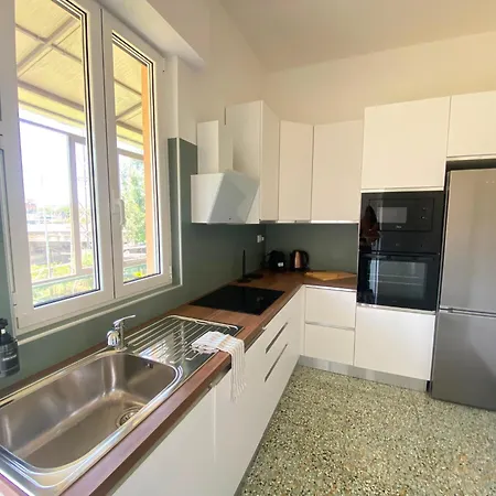 Apartman La Casa Del Ponte, A 3 Minuti Dal Mare Di Sestri Levante