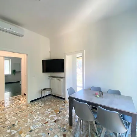 La Casa Del Ponte, A 3 Minuti Dal Mare Di Apartman *