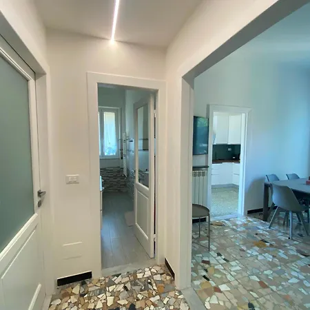 La Casa Del Ponte, A 3 Minuti Dal Mare Di Apartman *
