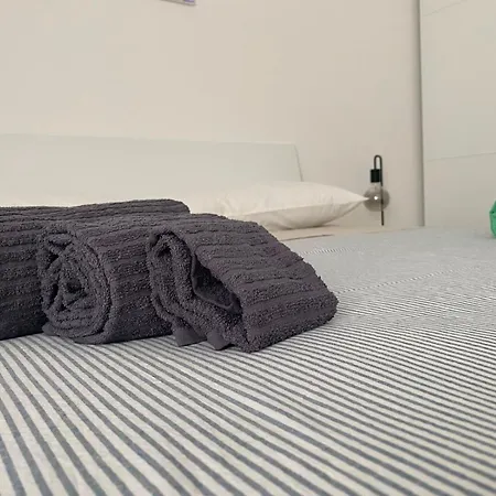 La Casa Del Ponte, A 3 Minuti Dal Mare Di